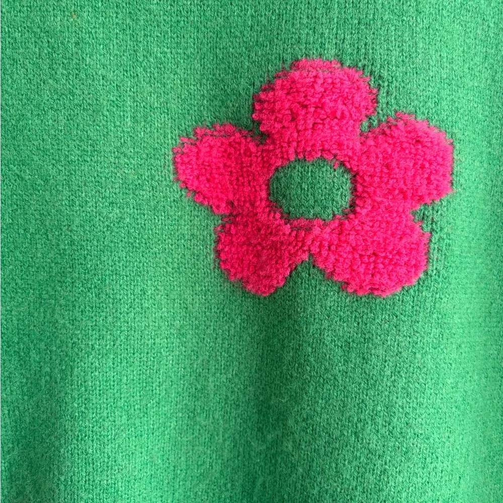 BiBi Green Sweater with Pink Floral Design - Picture 2 of 9